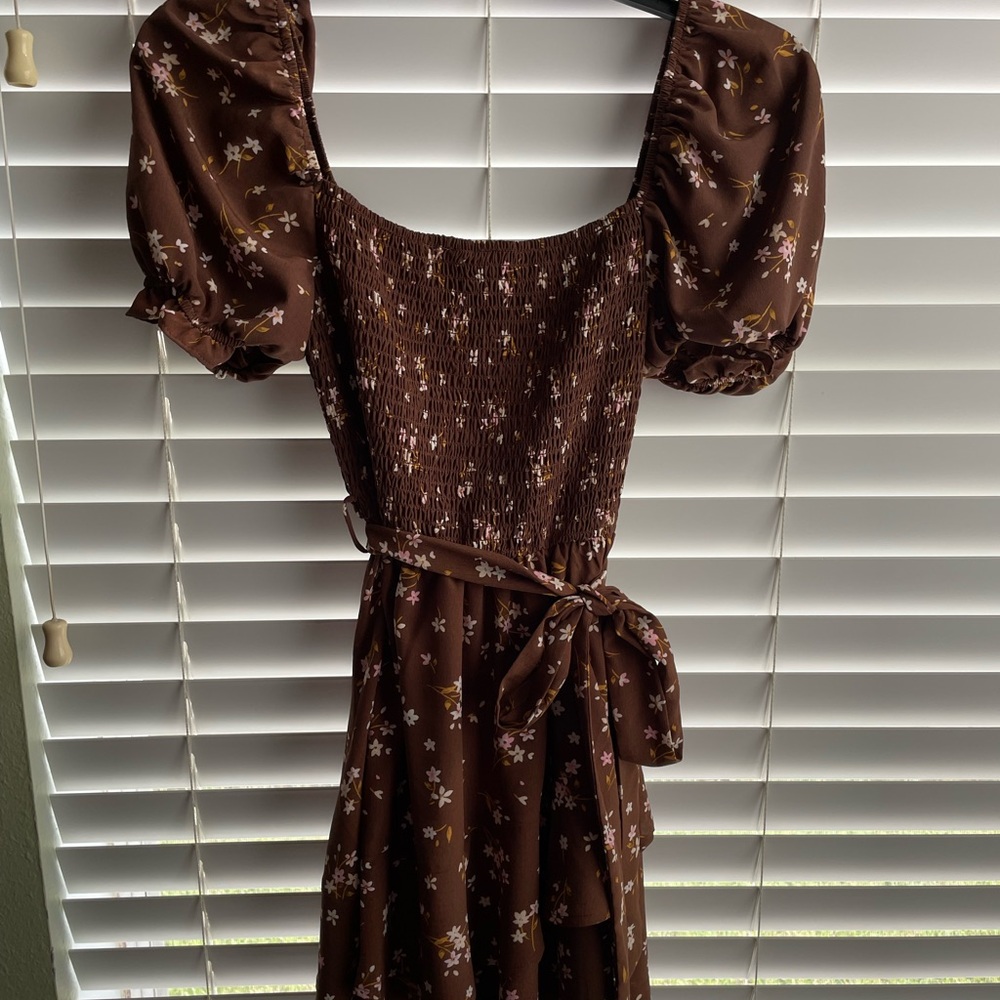 Floral Brown Puff Sleeve Romper